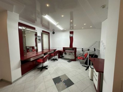 Оренда приміщення на вул. Героїв Майдану. 45кв.м. 2кабінети Львов