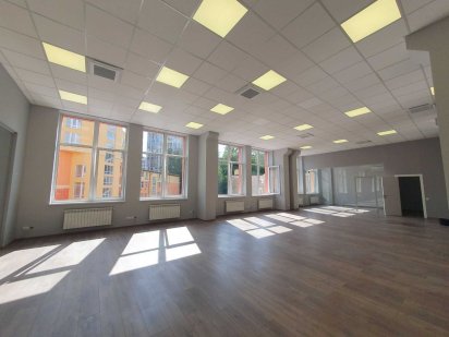 Аренда офиса   146  кв.м., в новом БЦ,   улица  Глубочицкая 17 Киев