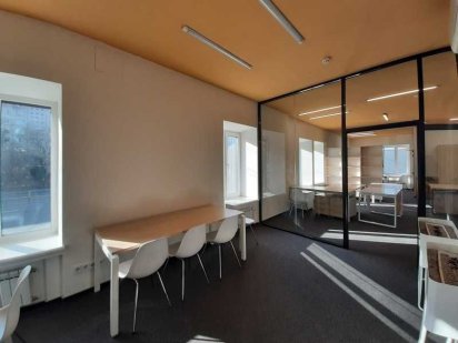 Офіс з меблями 315 м2, гарний стан. Генератор. Метро 5 хвилин. Без %! Київ