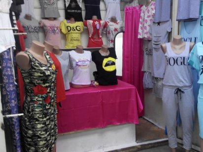 Киоск на рынке Анголенко