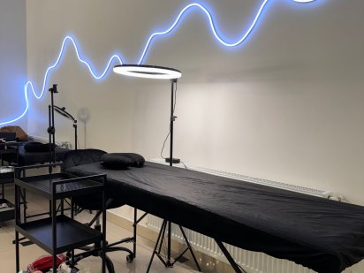 Здається в оренду кушетка для лашмейкера/ламімейкера/перманент Львов