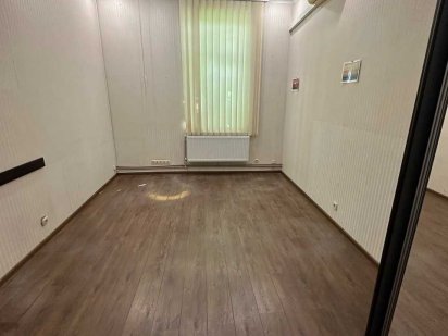 Офіс 20м Оболонь! Є світло та опалення! Київ