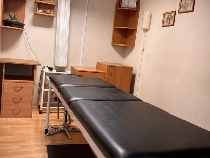 Сдам в аренду массажный кабинет, место для мастера маникюра/педикюра Дніпро