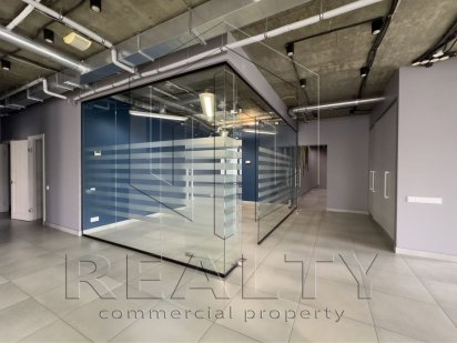 Сдам офис 241м.кв на Нежинской по 15$м.кв Одеса