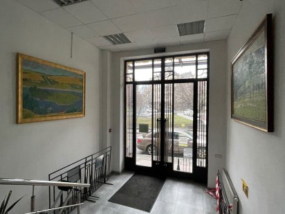 Оренда респектабельного офісу в центрі з світлом 24/7,  ліфт паркінг Львов