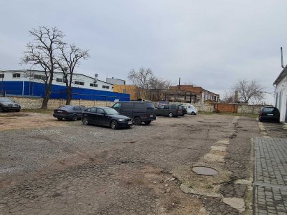 Оренда складського приміщення 238 кв.м. вул. Космонавтів за АЗС ОККО Миколаїв