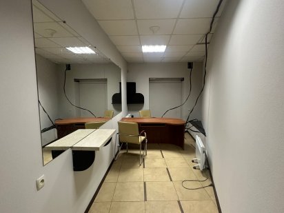 Сдам помещение напротив Никольского Харків
