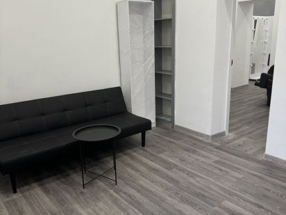 Оренда кабінету Меретина Львов