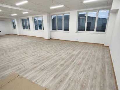 Оренда офісного приміщення на вул. Зелена 149 Львов