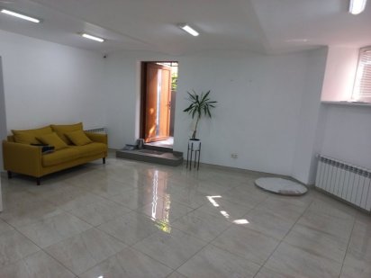 Оренда ! Приміщення 73 м.кв ближній центр Львов