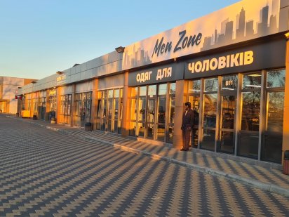 Сдам в аренду магазины