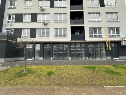 Оренда фасадного приміщення 52м2., вул.  Трускавецька. Львів