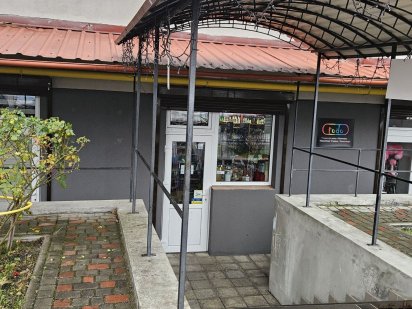 Оренда приміщення у новобудові, з фасадним входом, напівцоколь  по вул Львов