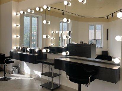 Сдам рабочее место для визажиста/бровиста/стилиста/лашмейкера