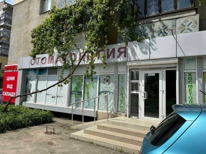 Магазин 100 кв.м, прт. Небесной сотни,6 Одеса