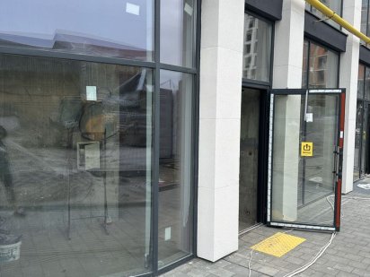 Оренда комерційного приміщення у ЖК «Національний» 57 м, фасадний вхід Львів