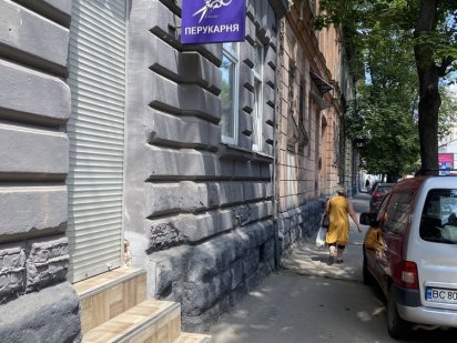 Фасадне приміщення на Антоновича 12 (без сплати комісії%) Львов
