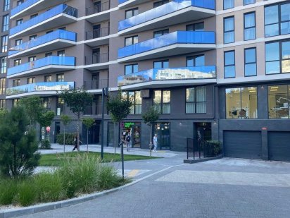 Оренда фасадного приміщення 68 м2 на вул. Пасічна Львов