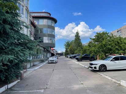 Оренда неж. приміщень 1000-4000м2 вул. Кульпарківська 230. Гелікон Львів