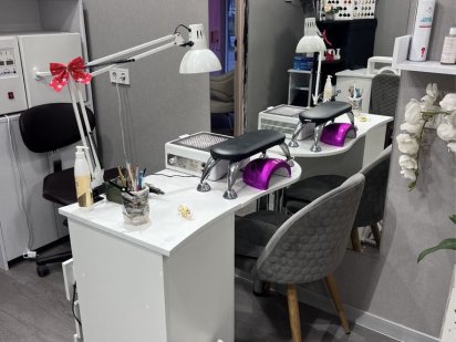 СДАМ место мастеру маникюра Одесса