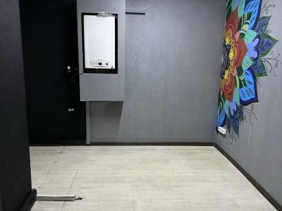 Оренда  Центр кабінету, приміщення , робоче місце Михайлівці