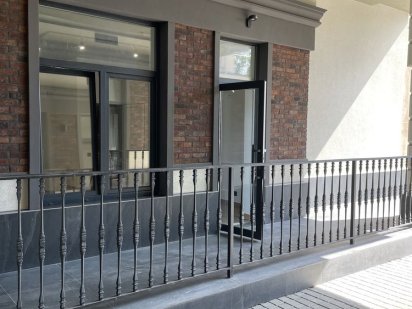 Аренда помещение Заславского 36 центр города фасад Одеса