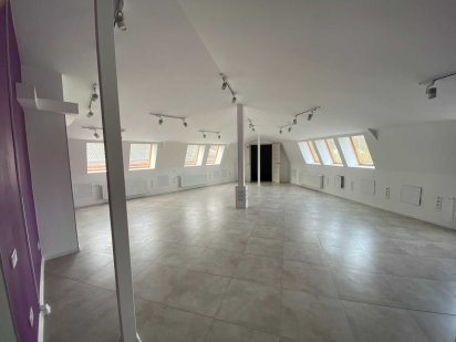 ОРЕНДА офісу в центрі новоб. вул. Чайковського! Світло не вимикають. Львов