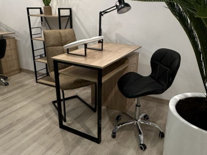 Оренда манікюру ( ближній центр) Львів