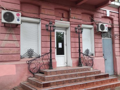 Фасадное помещение на Щепкина. 70 м2. Был банк. Одеса