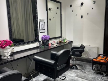 Сдаются рабочие места мастеру маникюра и педикюра, барбера и парикмахе