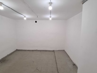 Сдам в  долгосрочную аренду склад в б\ц Грейс  10 кв.м