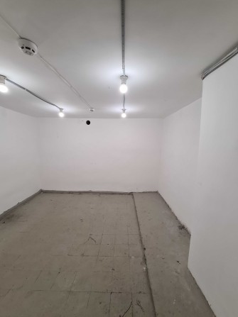 Сдам в  долгосрочную аренду склад в б\ц Грейс  10 кв.м - фото 1