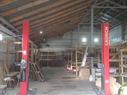 Здам в оренду склад з підйомником,локація Борохів Рованцы