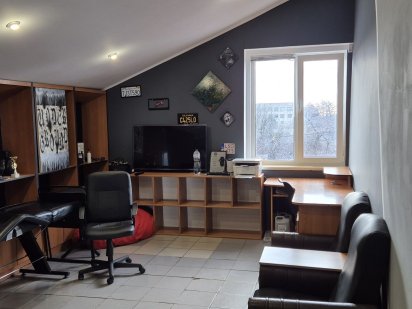 Оренда приміщення Рованці