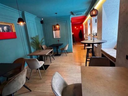 Здам СВОЄ приміщення кавярню в аренду Слобожанське