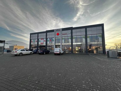 Здається в оренду приміщення в м. Тячів Тячев