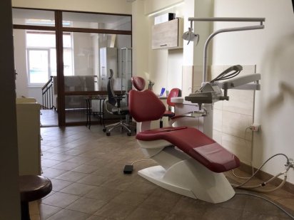 Здам в оренду або продам2 стоматологічних кабінети Самбор