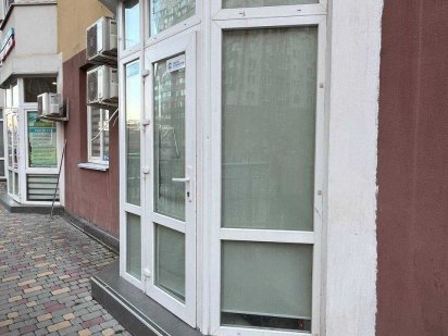 Аренда фасадного офиса Лиманка