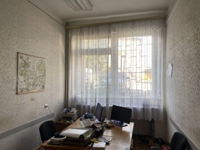 Оренда приміщенння в центрі Корсунь Корсунь-Шевченковский