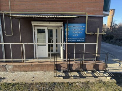 Сдам в оренду маназин площою 64кв.м Козелец