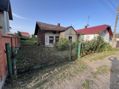 Земельна ділянка під забудову у Дрогобичі, 9 соток, два виїзди Дрогобич