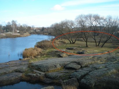 Продам 2 ділянки по 0.10 га під будівництво з виходом на річку Коростень