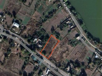 Земельна ділянка