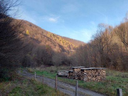 Продаж унікальної земельної ділянки поруч з м. Хуст Хуст