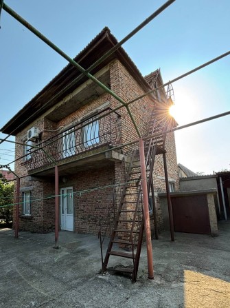 Продаж 2-поверхового будинку в Ізмаїлі. 40 000 $ Торг - фото 1