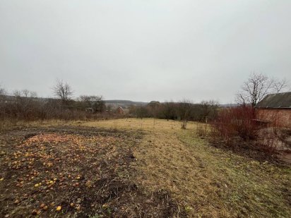 Продається земельна ділянка.Райн Лєзнєво