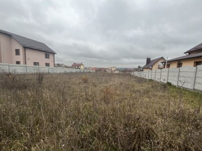 Продаж земельної ділянки район Гречани