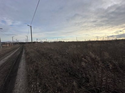 Продаж земельноі ділянки Орієнтир ЖК Ледовський