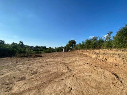 Продам земельну ділянку Зарванці