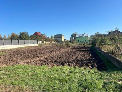 Продаж ділянки в Зміїнці Змеенец